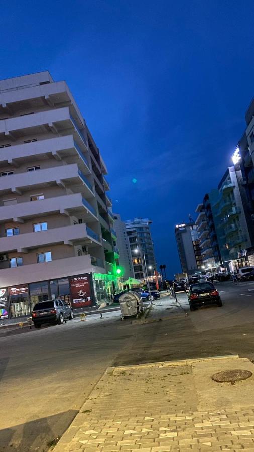 Mamaia North -Street Lotus Apartment Ngoại thất bức ảnh