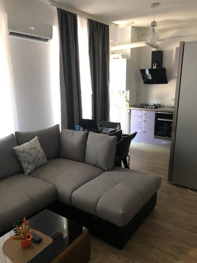 Mamaia North -Street Lotus Apartment Ngoại thất bức ảnh